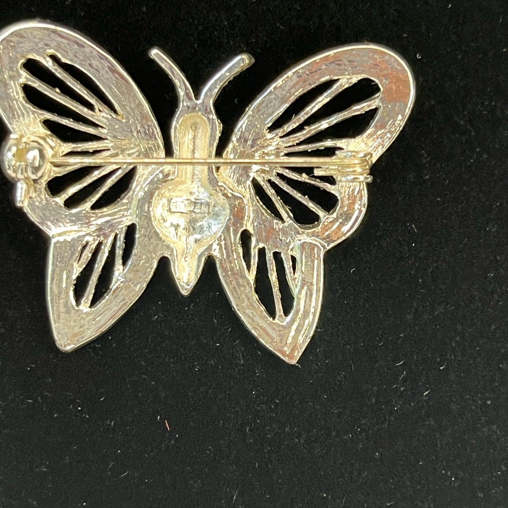Brooch Rhinestones Butterfly Pin by Romen - Picture 4 of 5
